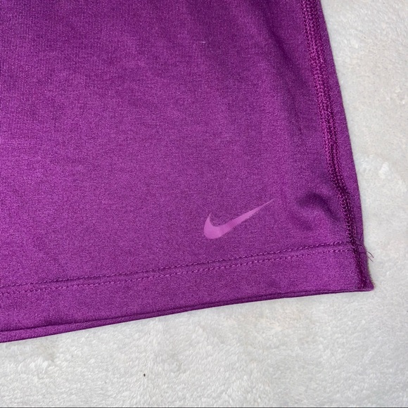 Nike Dri Fit Tank Top - Picture 2 of 4
